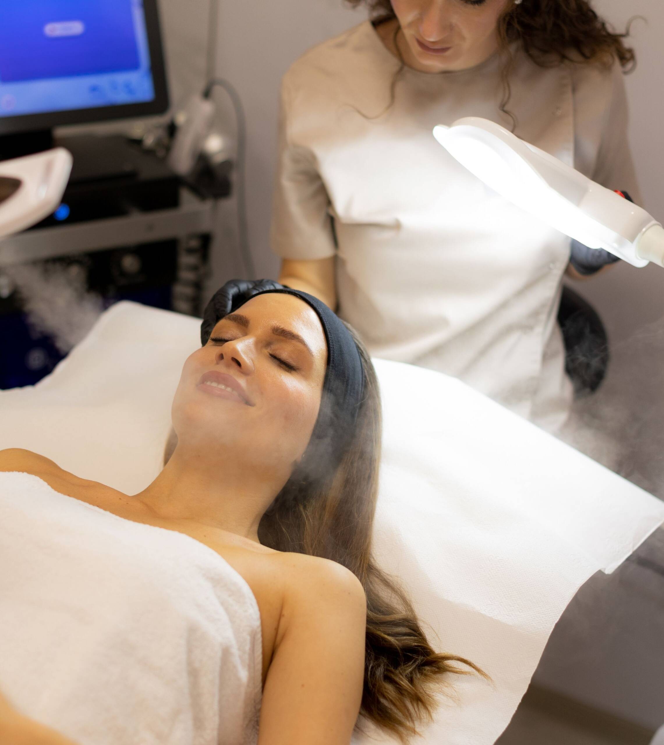 ΒΑΘΥΣ ΚΑΘΑΡΙΣΜΟΣ ΠΡΟΣΩΠΟΥ